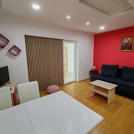 Apartments La Natalli Baška Εξωτερικό φωτογραφία