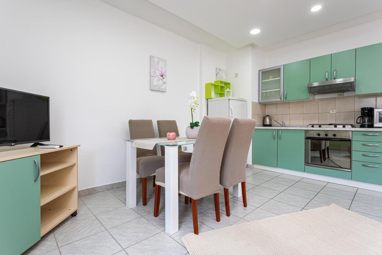 Apartments La Natalli Baška Εξωτερικό φωτογραφία