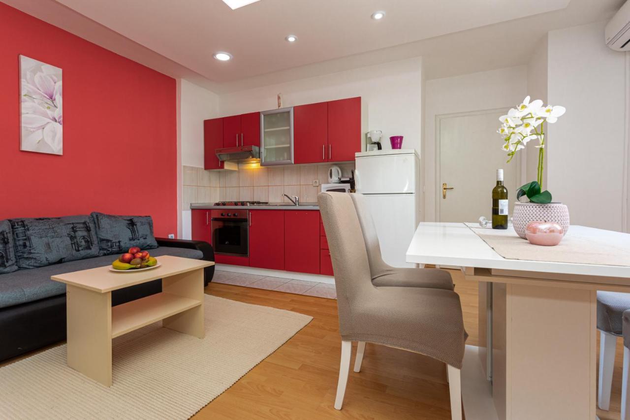 Apartments La Natalli Baška Εξωτερικό φωτογραφία