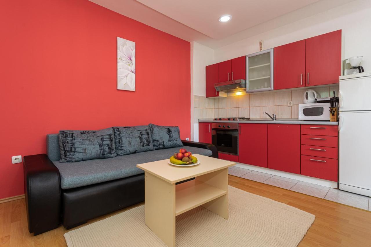 Apartments La Natalli Baška Εξωτερικό φωτογραφία