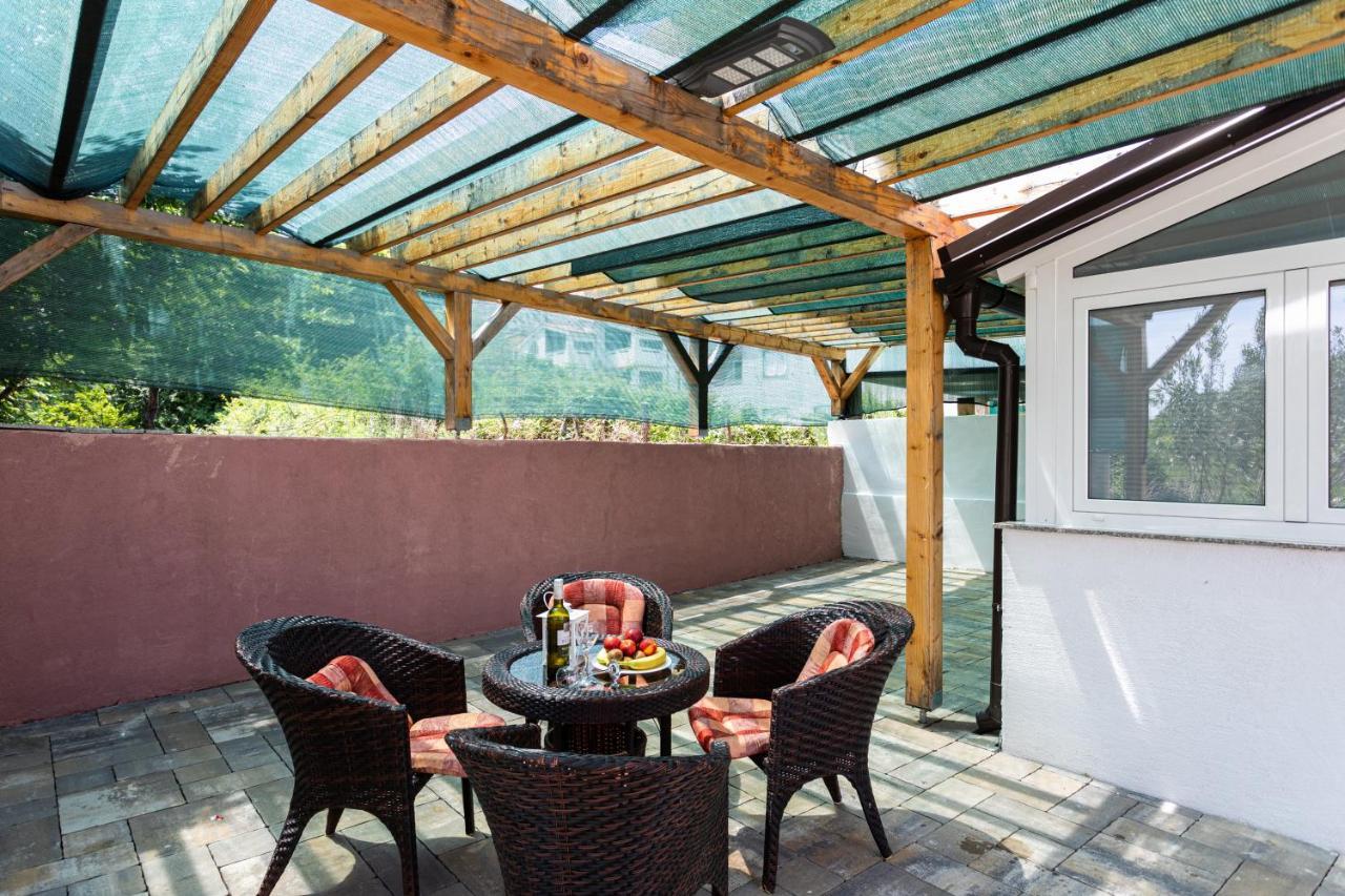 Apartments La Natalli Baška Εξωτερικό φωτογραφία