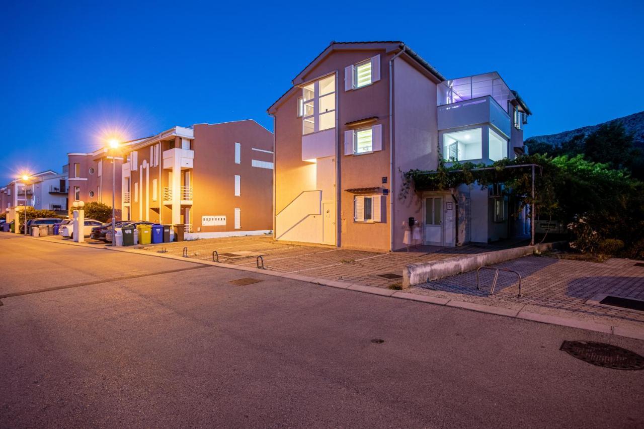 Apartments La Natalli Baška Εξωτερικό φωτογραφία